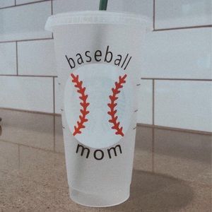 baseball mom tumbler !!